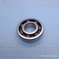 Правий підшипник картера 63/28 MT250