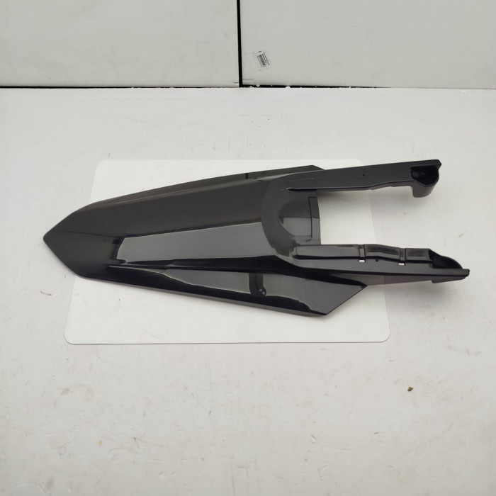 Крило заднє чорне GNX K23