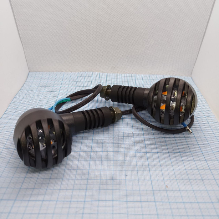 Поворотники задні L+R Scrambler Light