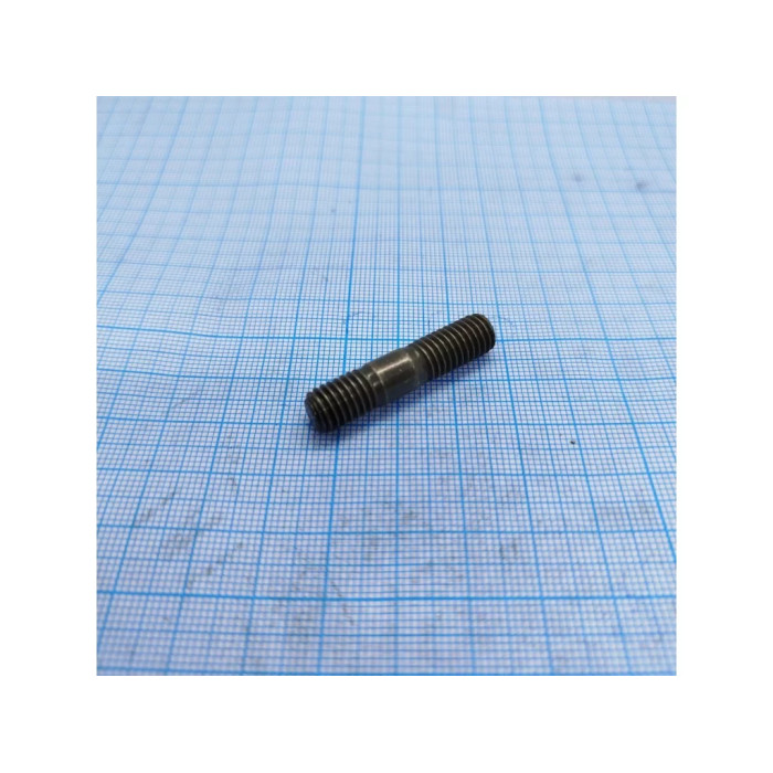 Шпилька глушителя М8x35 -- GEON CR6
