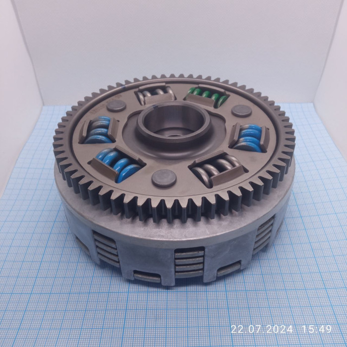 Корзина зчеплення з касетою FE250
