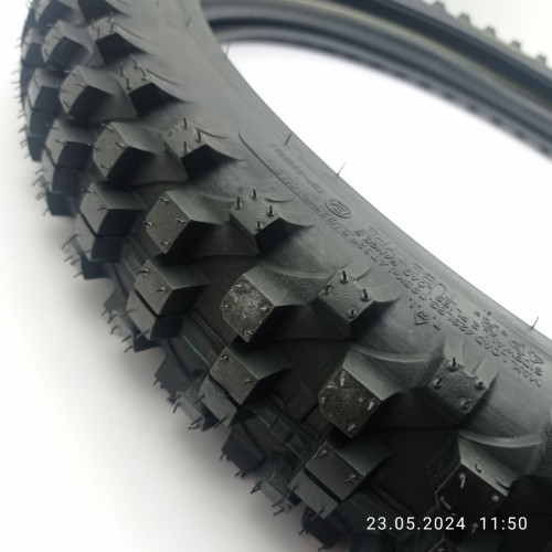 Шина 80/100-21 Yuan Xing 21 "(Cameria) -geon Dakar GNS300