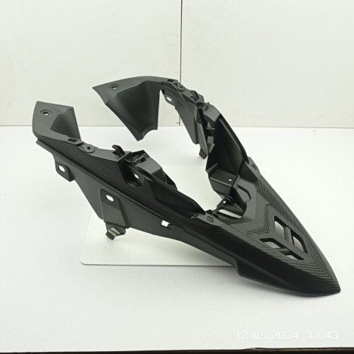 Клюв переднього крила ADX250
