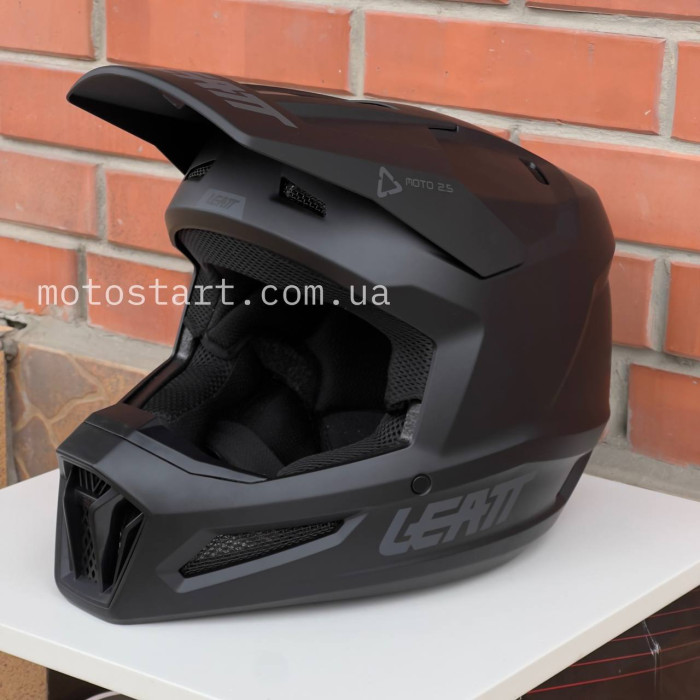 Дитячий шолом LEATT Moto 3.5 Jr Helmet [Stealth]