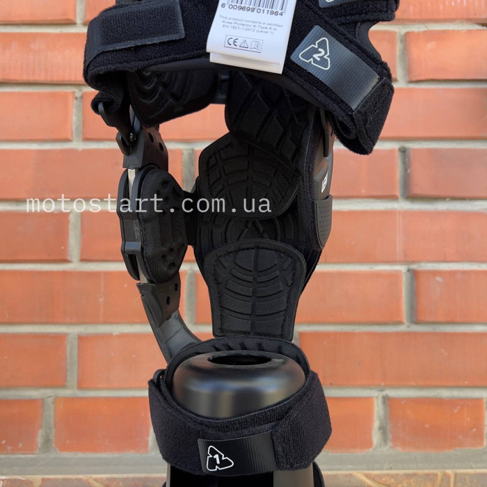 Ортопедичні наколінники LEATT C-Frame Pro Knee Brace [Carbon]