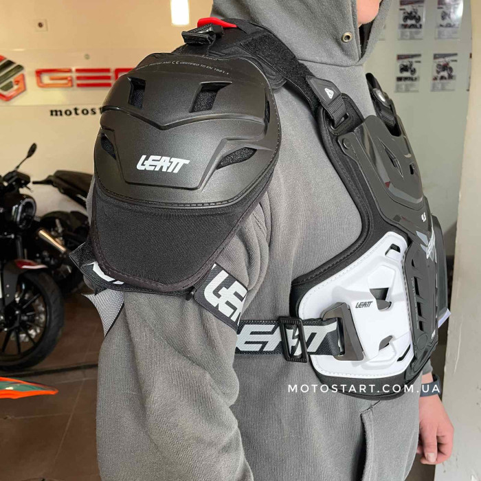 Захист тіла LEATT Chest Protector 4.5 Pro (Black)