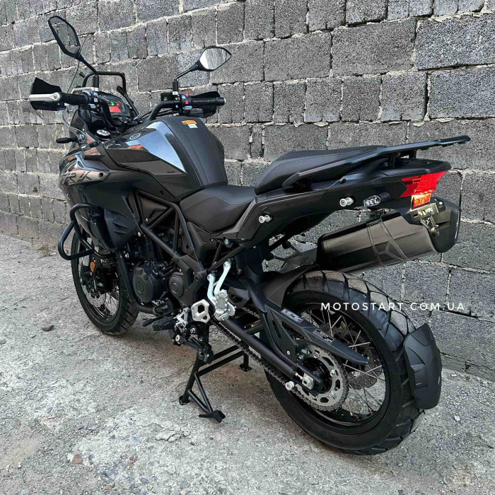 Мотоцикл Benelli TRK 502X Оф-роуд