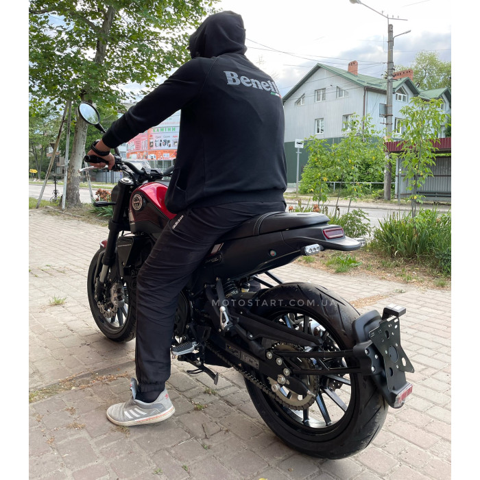 Мотоцикл Benelli Leoncino 250 EFI ABS