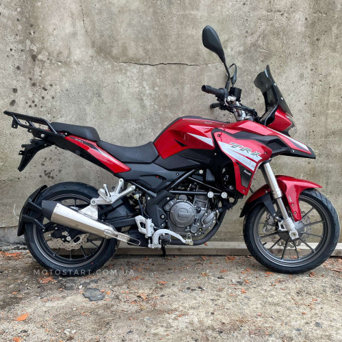 Мотоцикл Benelli TRK 251