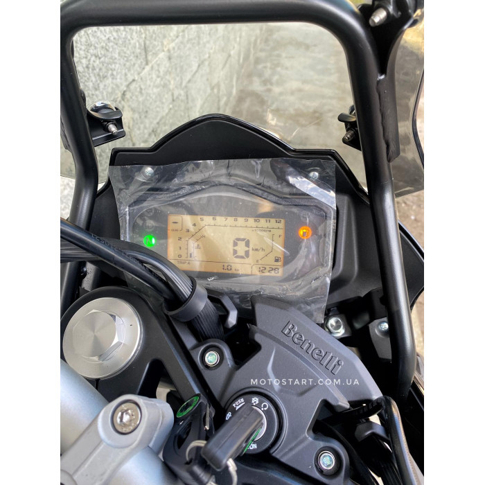 Мотоцикл Benelli TRK 251