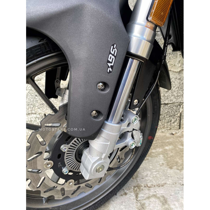Мотоцикл Benelli TRK 251