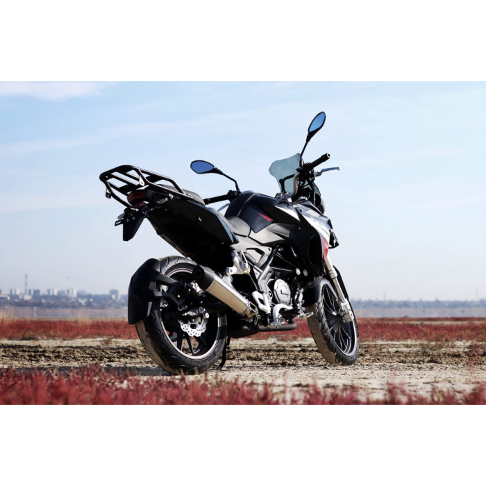 Мотоцикл Benelli TRK 251