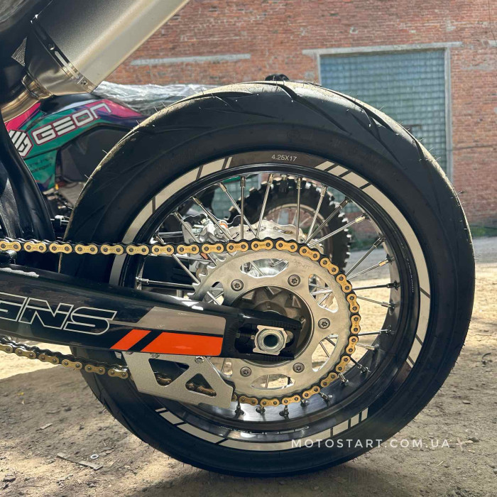 Мотоцикл Geon Dakar GNS 300 мотард