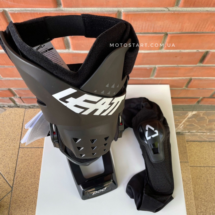 Наколінники Leatt Knee Brace X-Frame Hybrid black
