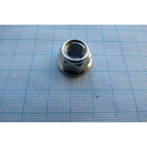 Гайка M10x1.5